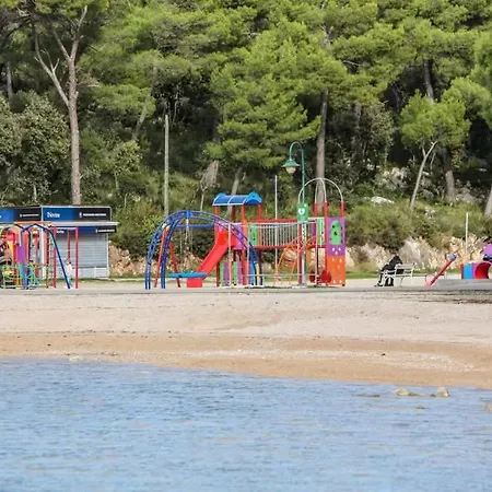 Citycenter Biograd Lägenhet Biograd Na Moru