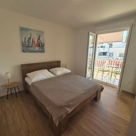 Lägenhet Citycenter Biograd *