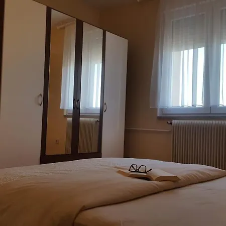 Apartment Citycenter Biograd