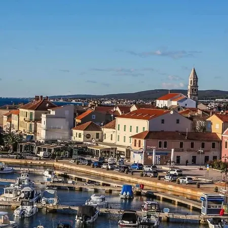 Citycenter Biograd